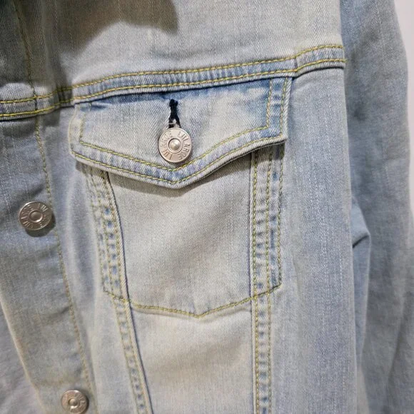 LuLaRoe Jean Jacket Size XL Light Blue Stretch Denim Casual Layering Piece - Picture 4 of 10
